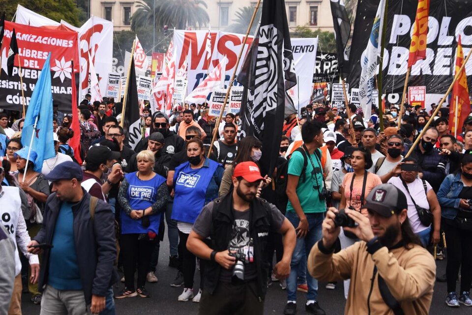 MARCHA FEDERAL PIQUETERA: DESDE EL MST RECLAMAN TRABAJO GENUINO