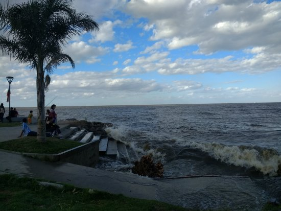 ENSENADA: ALERTAN POR UNA POSIBLE SUBA DEL RÍO DE LA PLATA