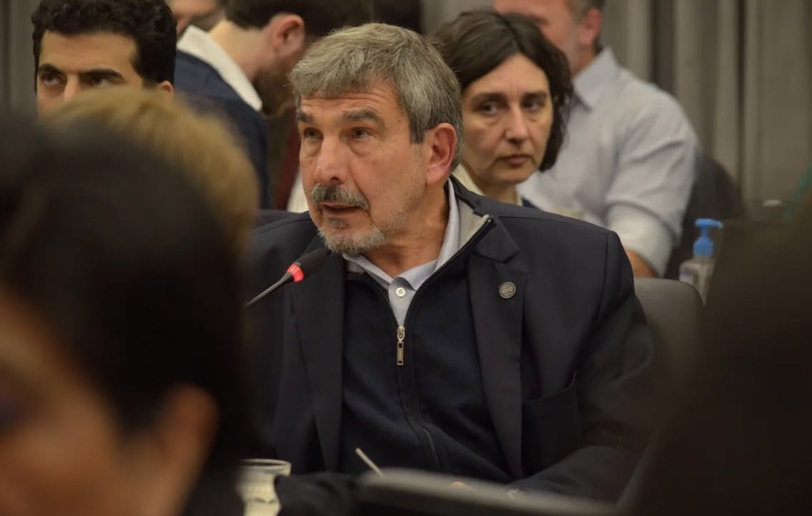 ROBERTO SALVAREZZA: “HOY SIN UNIVERSIDAD, SIN CIENCIA Y SIN TECNOLOGÍA NO HAY PAÍS EN EL MUNDO QUE ESTÉ PENSANDO EN CRECER”