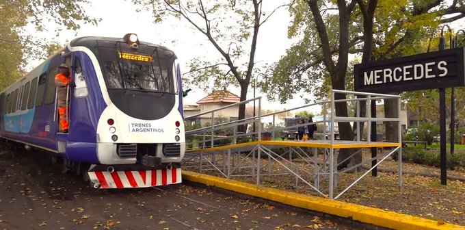 FRANCISCO DINOVA: “EL TREN TURÍSTICO NOS POTENCIA COMO DESTINO”