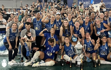 "LAS LOBAS" SIGUEN SUMANDO COPAS E HISTORIA EN EL VÓLEY FEMENINO