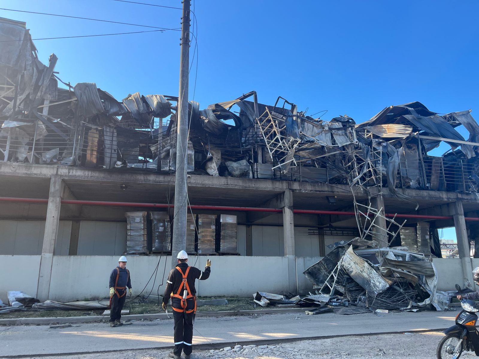 ASEGURAN QUE TRAS EL INCENDIO EN EL FRIGORÍFICO SE PERDIÓ 80% DEL ESTABLECIMIENTO