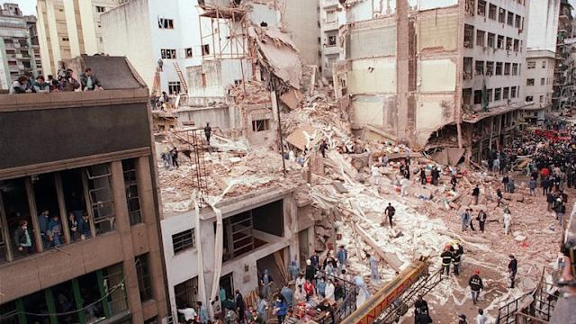 “LA CAUSA DE AMIA ES UN ENTRAMADO DE IMPUNIDAD Y ENCUBRIMIENTO BOCHORNOSO”