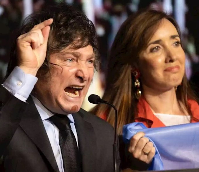 VERÓNICA TORRAS: "SU DISCURSO ES EL DISCURSO MILITAR"