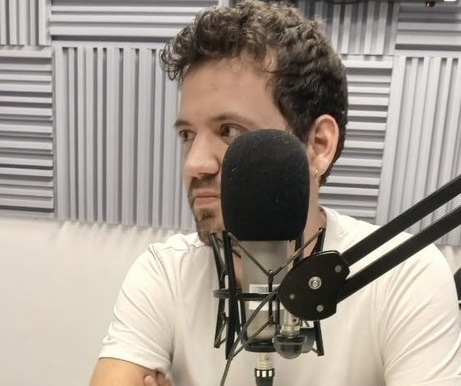 ARIÀ PACO PRESENTÓ SU “TEORÍA DEL JUEGO