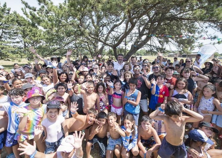 CLAUDIA BRACCHI: “ES UNA POSIBILIDAD PARA QUIENES NO PUEDAN PAGAR UNA COLONIA”