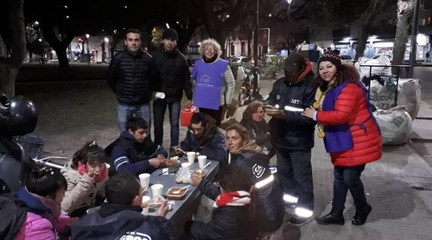 LA FUNDACIÓN “SUMANDO VOLUNTADES” REPARTIRÁ VIANDAS DURANTE LAS FIESTAS