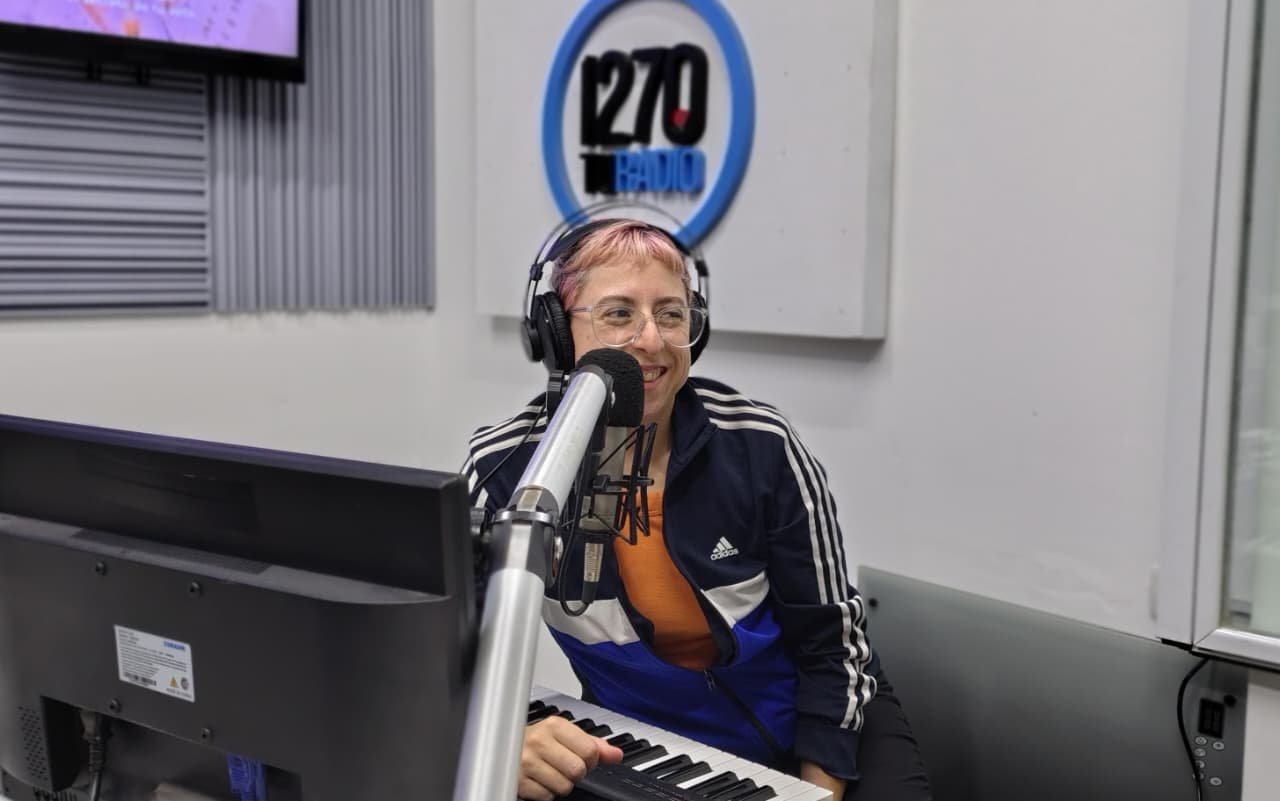 NOELIA SINKUNAS PRESENTA SU NUEVO DISCO EN EL TEATRO COLISEO PODESTÁ