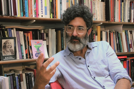 ESTEBAN RODRÍGUEZ ALZUETA: "LOS MEDIOS ENLOQUECEN A LA GENTE"