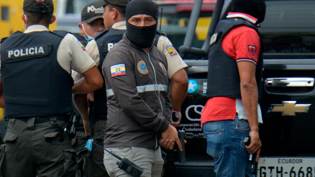 ECUADOR:”EL PROGRESIVO DESMANTELAMIENTO DEL ESTADO NOS LLEVÓ A ESTA BARBARIE”