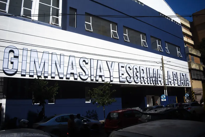 MÁS DE 200 TRABAJADORES RECLAMAN EL PAGO DE LOS SALARIOS