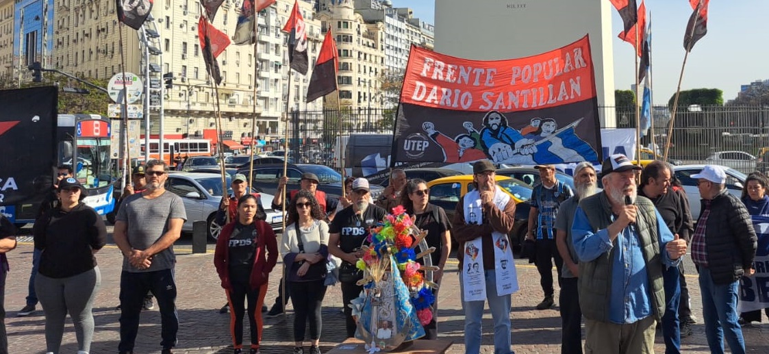 ORGANIZACIONES REALIZAN UNA OLLA POPULAR PARA EXIGIR LA LEY DE SALARIO SOCIAL