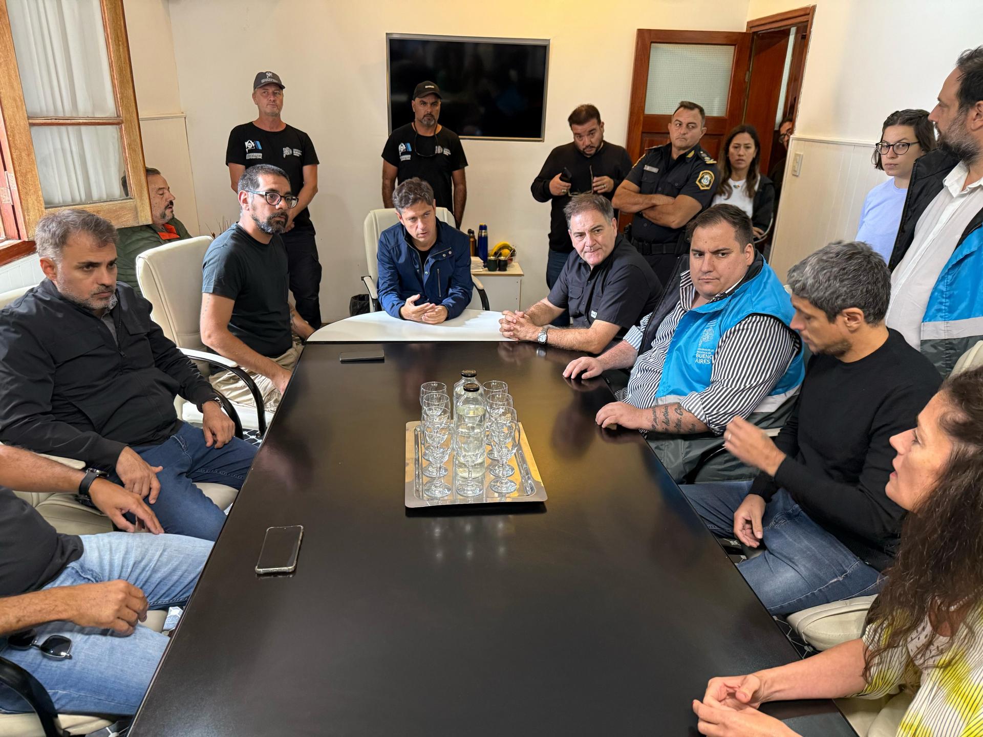 JAVIER ALONSO: “ESTAMOS TODOS TRABAJANDO PARA AYUDAR A LA GENTE DE BAHÍA BLANCA”