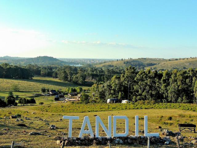 LA PROVINCIA CEDIÓ TIERRAS PARA UN PROYECTO URBANÍSTICO EN TANDIL