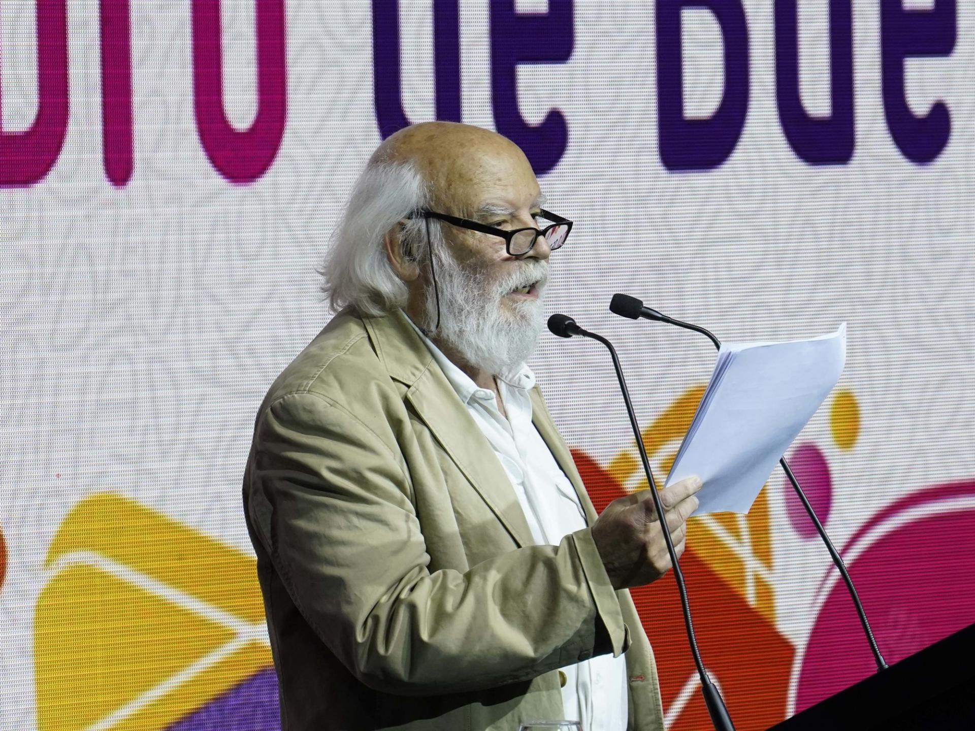 JUAN SASTURAIN: “ESTOY MUY CONTENTO POR HABER PODIDO ESCRIBIR OTRA HISTORIA DE ETCHENIKE”