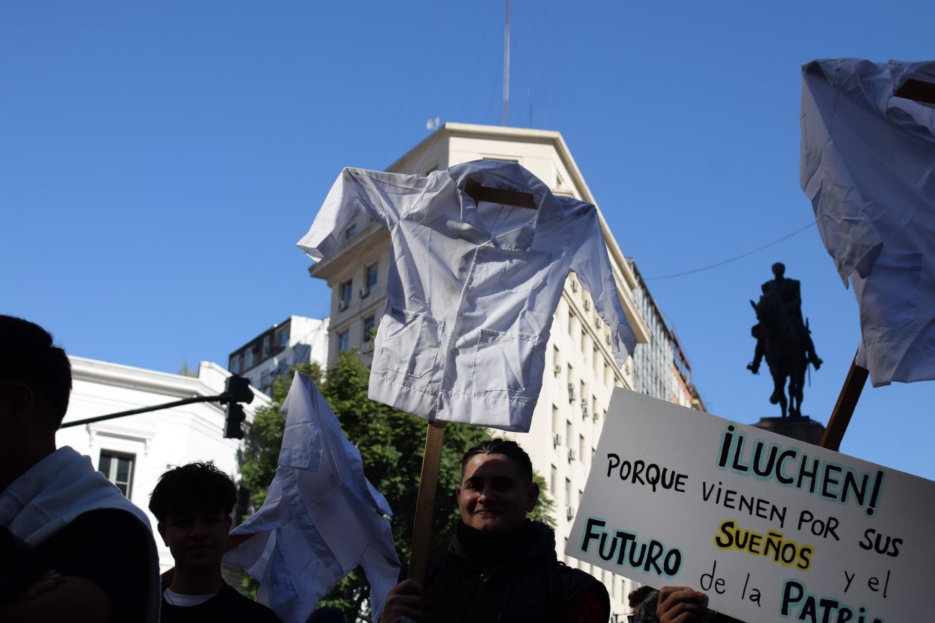 MAURICIO D’ALESSANDRO: “EL GOBIERNO SOLO CIERRA SUS CUENTAS CON MÁS AJUSTE”