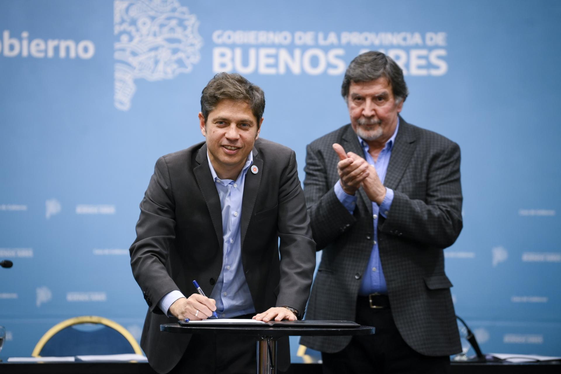 INTENDENTES CELEBRARON EL ANUNCIO DE AXEL KICILLOF