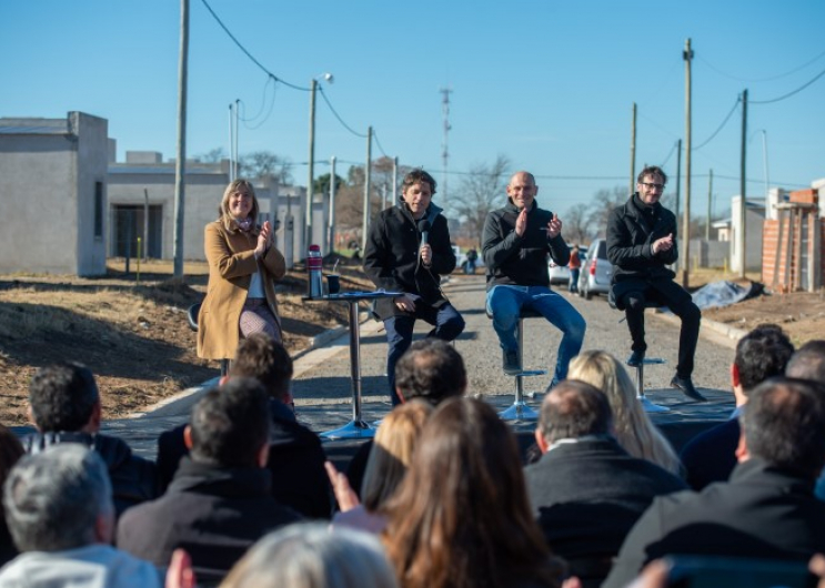 SIMONE: “LA CONSTRUCCIÓN DE VIVIENDAS ES RÉCORD EN LA PROVINCIA”