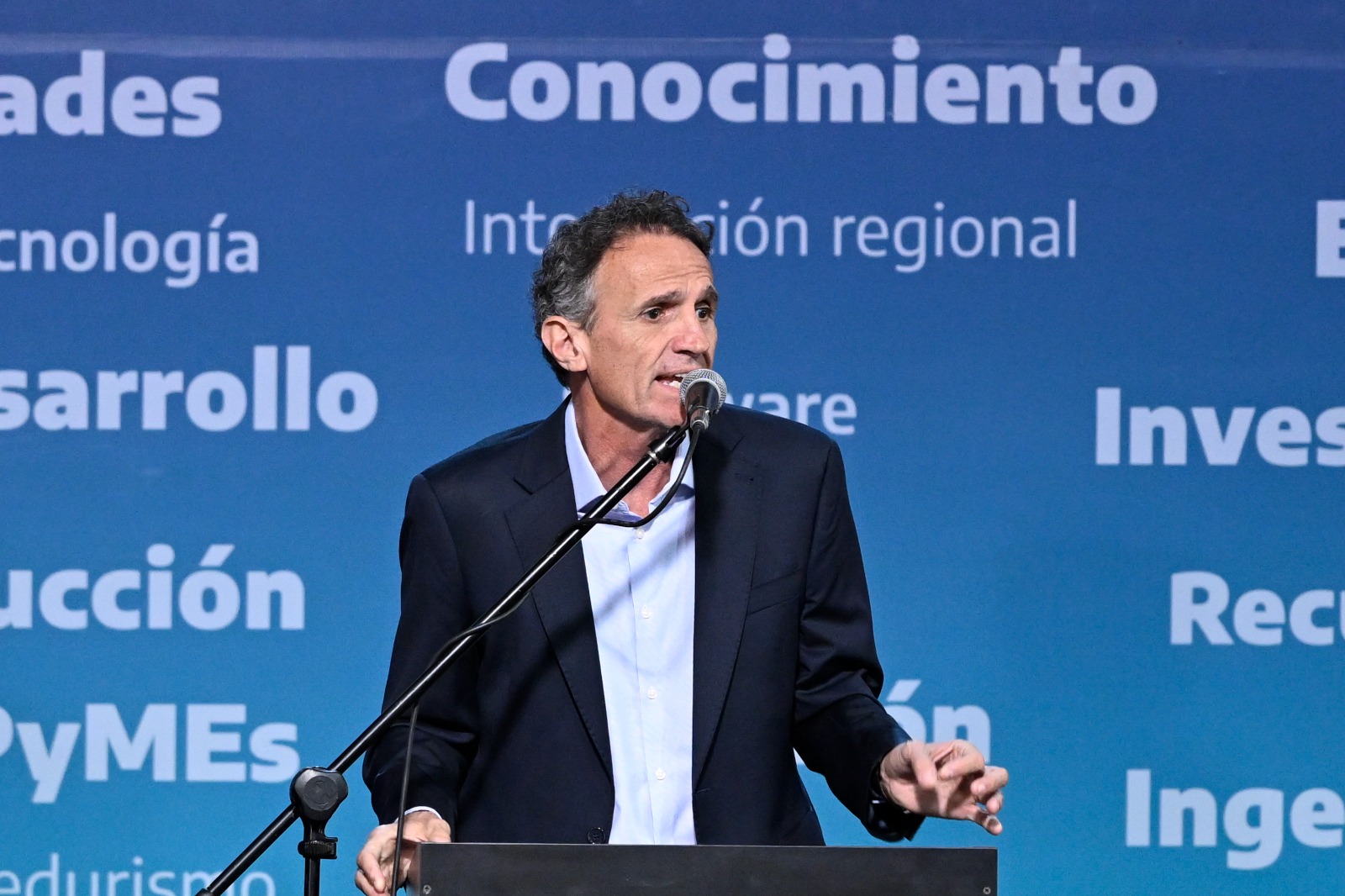 KATOPODIS: “HAY ENOJO Y LA SOCIEDAD VA A TOMAR PARTIDO”