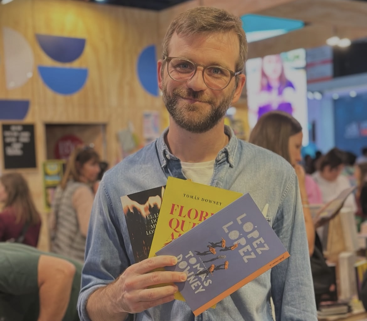 TOMÁS DOWNEY PRESENTÓ SU PRIMERA NOVELA 'LÓPEZ LÓPEZ'