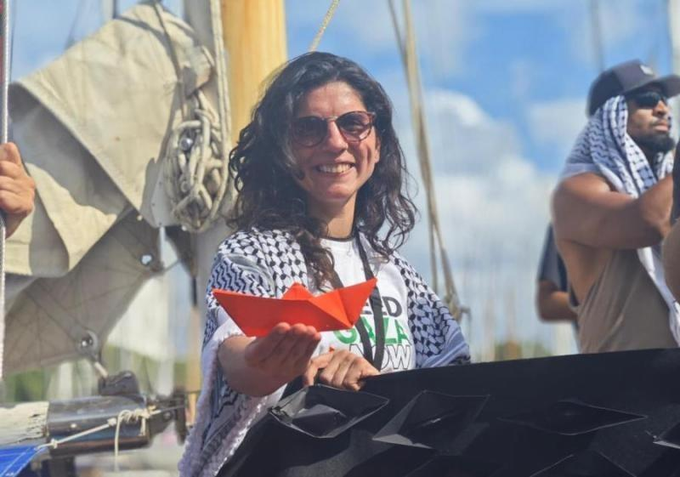 CELE FIERRO DENUNCIÓ QUE ATACAN A LOS BARCOS HUMANITARIOS “PARA GENERAR MIEDO”