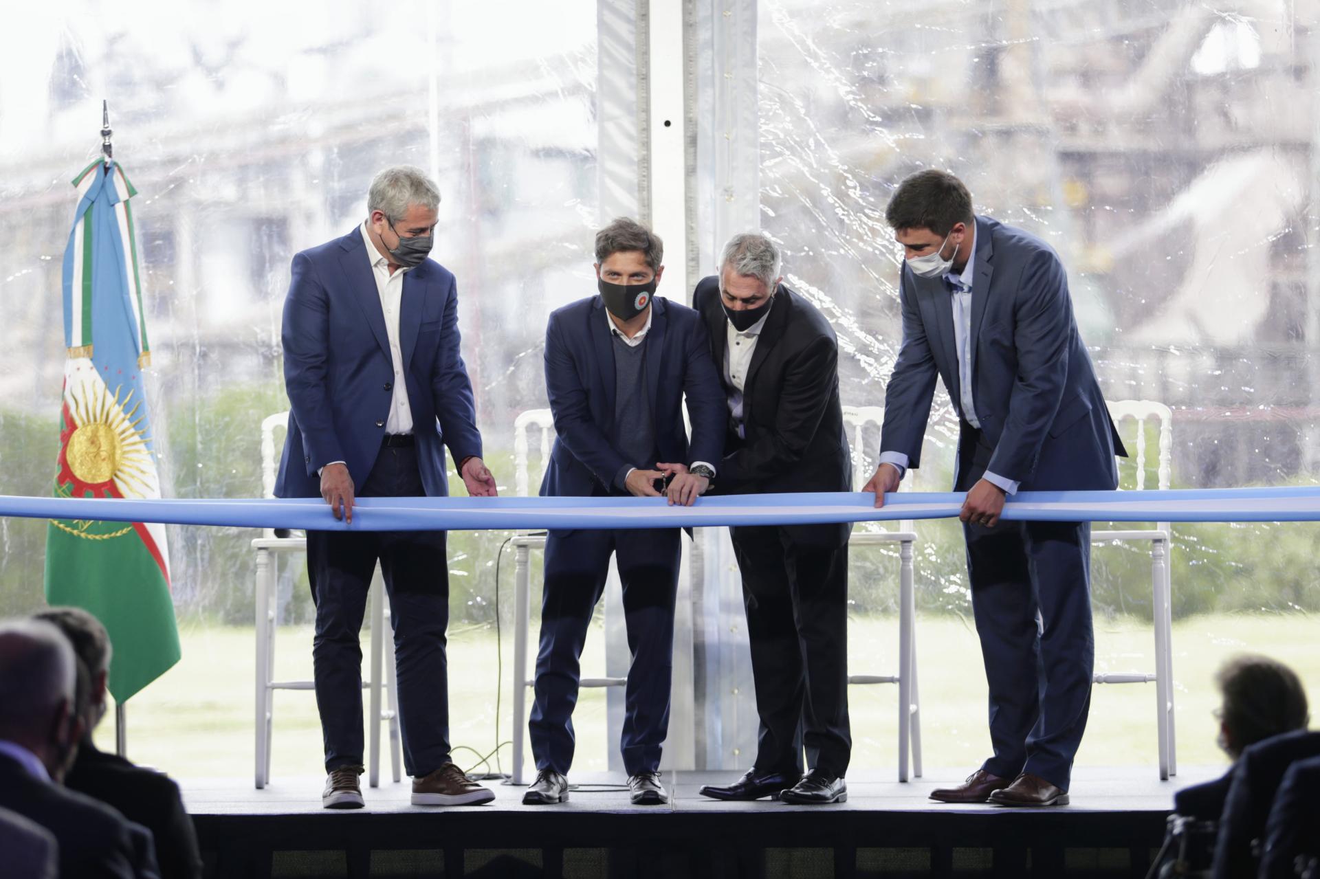 KICILLOF PARTICIPÓ DE LA INAUGURACIÓN DE UNA NUEVA LÍNEA DE PRODUCCIÓN DE CEMENTO DE LOMA NEGRA