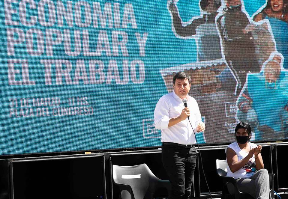 ARROYO: "LOS MOVIMIENTOS SOCIALES SON PARTE DE LA SOLUCIÓN DE ARGENTINA"