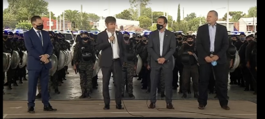 KICILLOF: “ESTAMOS TRANSFORMANDO LA POLICÍA DE LA PROVINCIA”