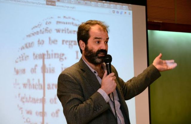 PATRICIO LLORENTE: "WIKIPEDIA Y LA ACADEMIA NO SON ENEMIGOS"